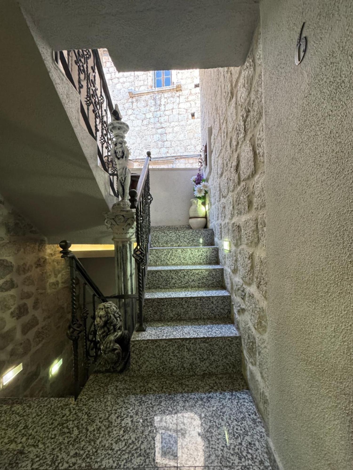 Vita Mundo Hotel Kotor Extérieur photo