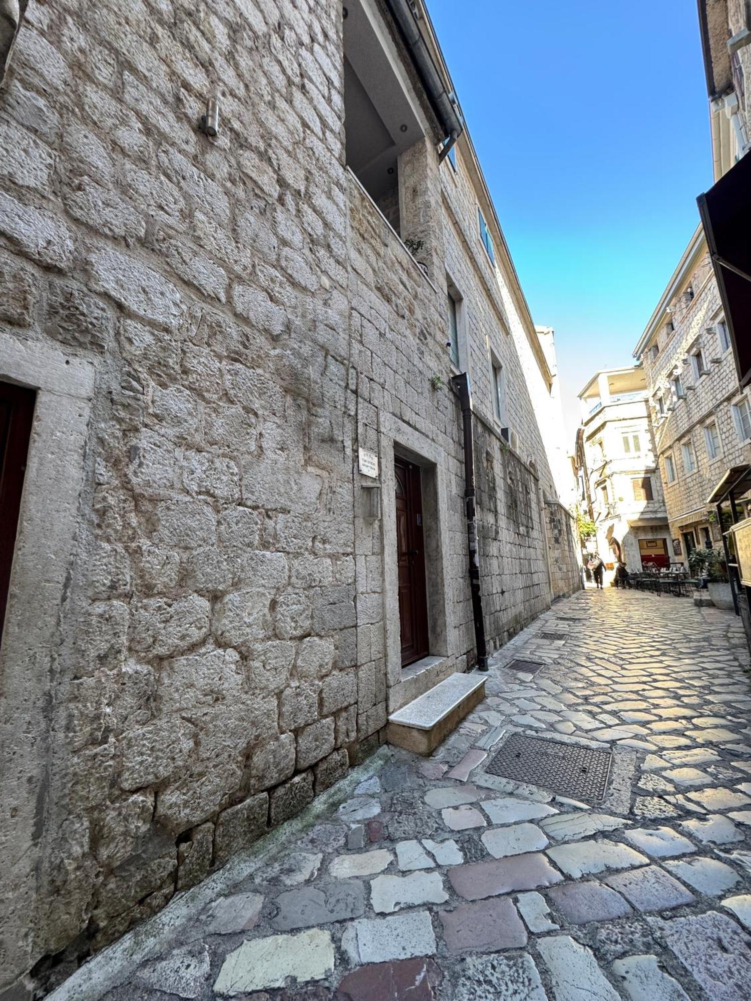 Vita Mundo Hotel Kotor Extérieur photo
